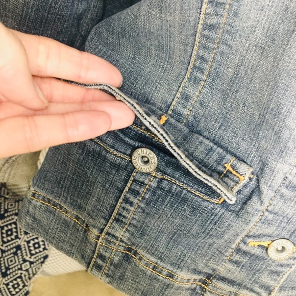 Chico’s Platinum Denim Jacket, Chico’s Size 1 (M/8) - Picture 8 of 8